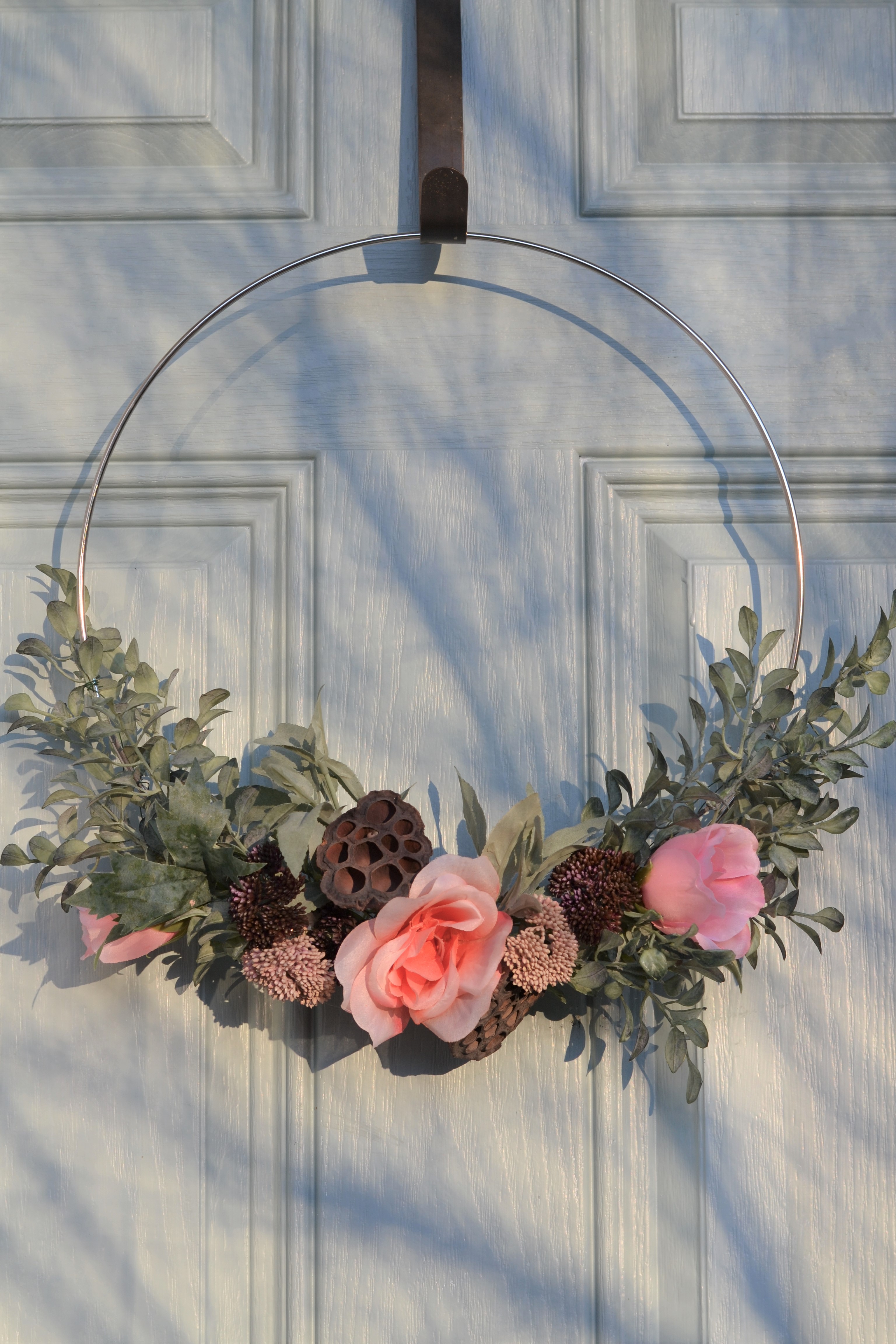 The completed DIY Spring wreath