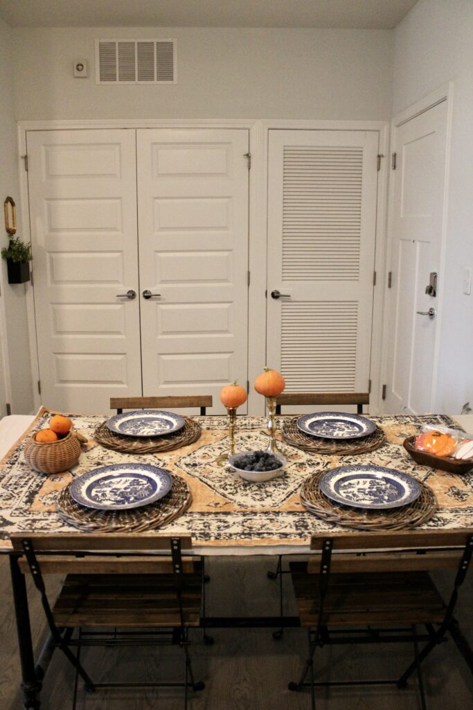 blue and orange tablescape